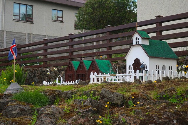 Alfhol, petites maisons construites pour les elfes en Islande